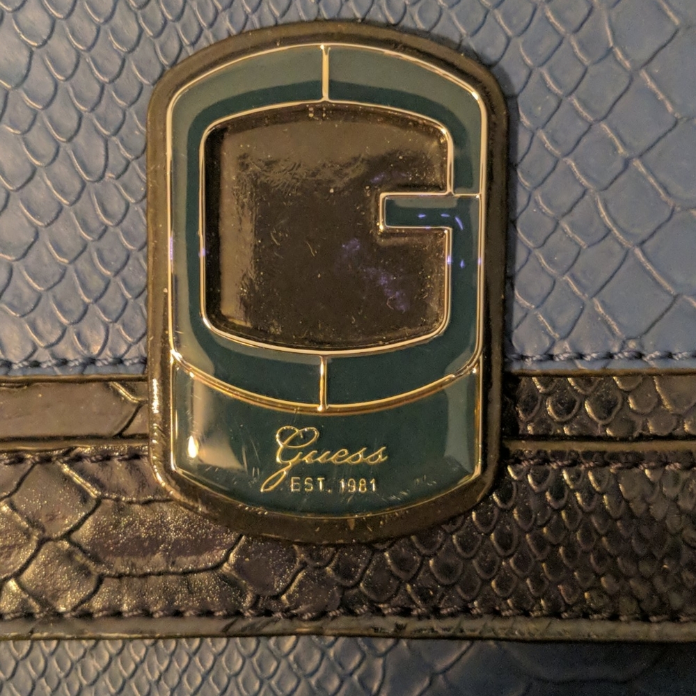 Guess blue cross body handbag - Picture 2 of 5